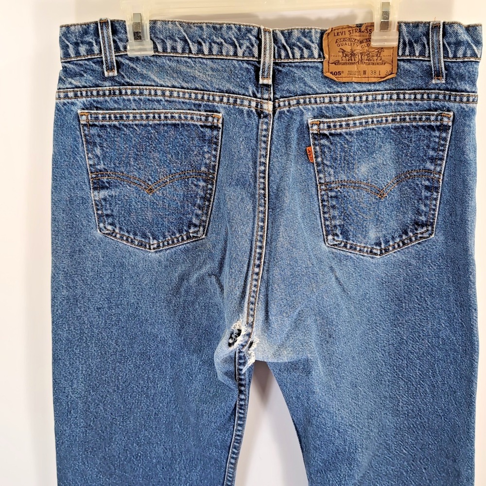 Levi's 505 Men's Vintage Orange Tab Blue Jeans‎ Measured Size 38x30 Distressed